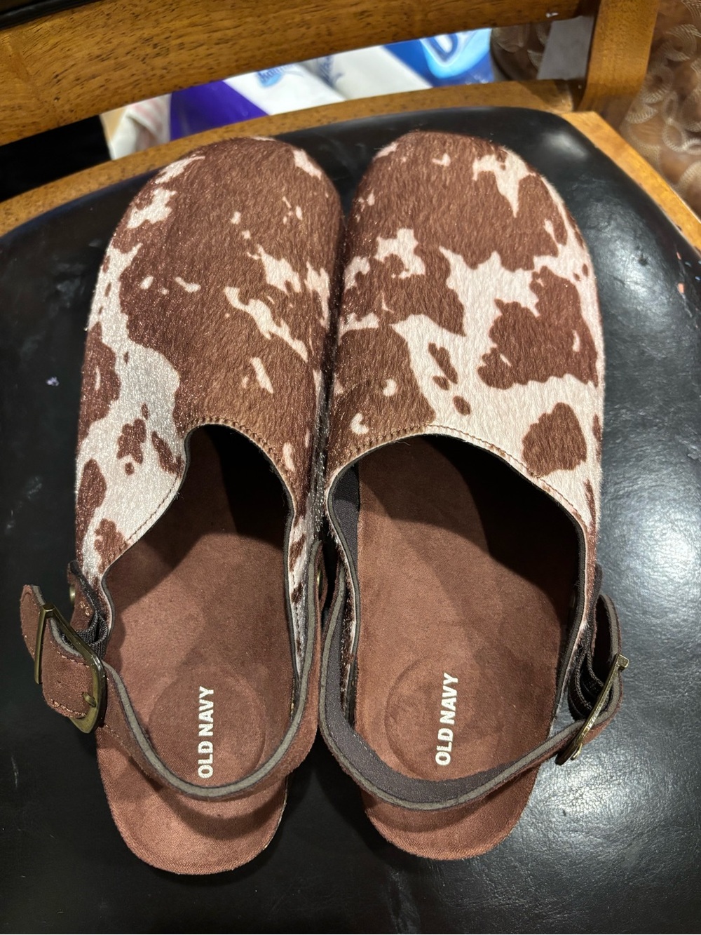 Old Navy Brown & Cream Cowprint women’s Slip-On Sandals